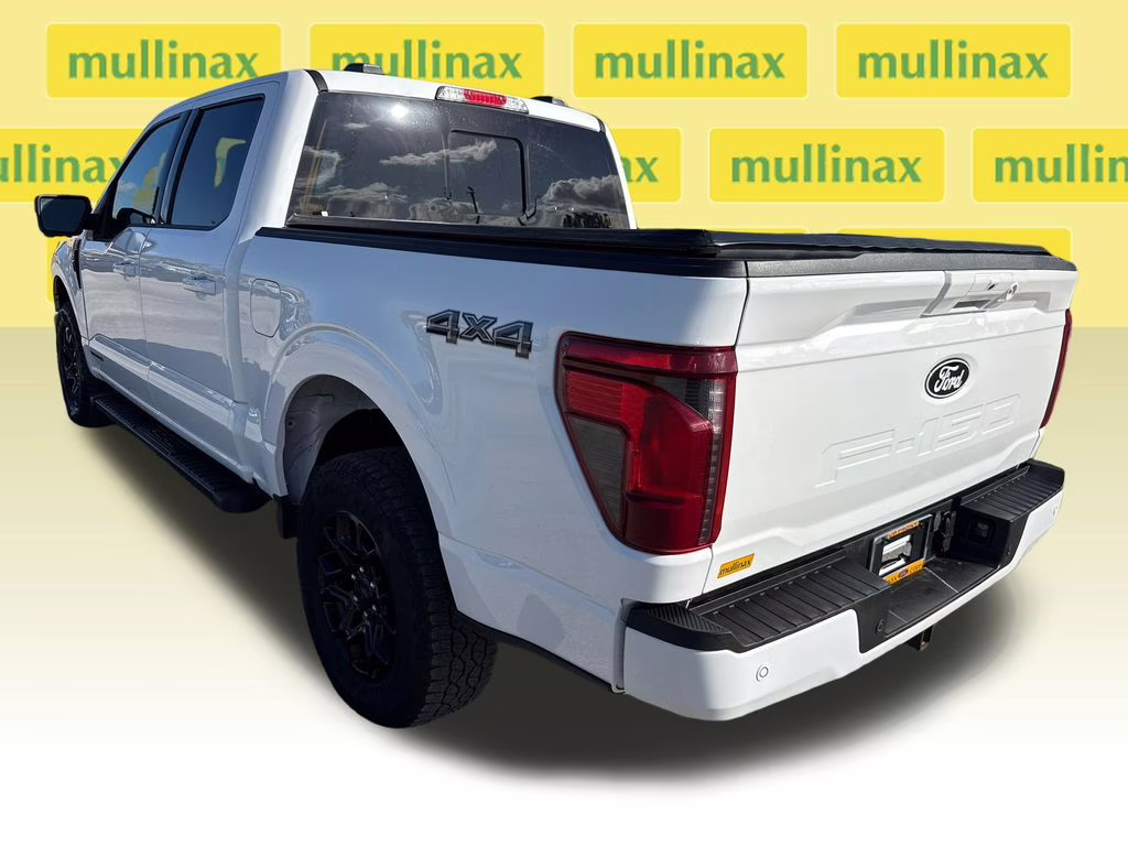 2024 Oxford White Ford F-150 XLT 4X4 Truck