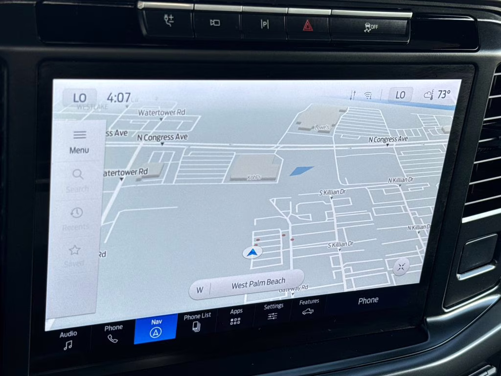 2024 Oxford White Ford F-150 XLT 4X4 Truck