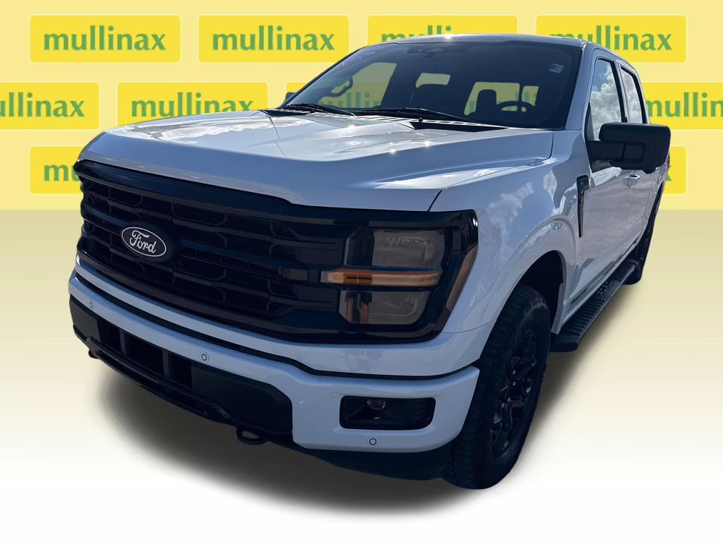 2024 Oxford White Ford F-150 XLT 4X4 Truck