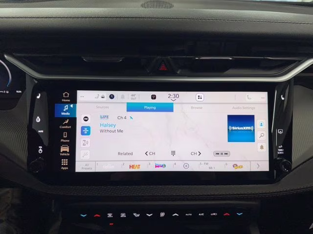 2026 Diamond Black Crystal Pearlcoat Jeep Cherokee Limited 4X4 SUV