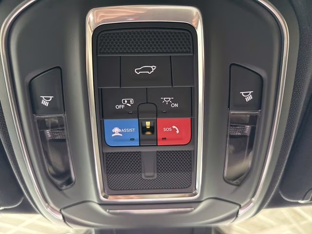 2026 Diamond Black Crystal Pearlcoat Jeep Cherokee Limited 4X4 SUV