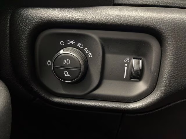 2026 Bright White Clearcoat Ram 2500 Tradesman 4X4 Truck