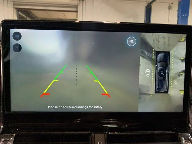 2023 Infinite Black Metallic Clearcoat Lincoln Navigator L Reserve 4X4 SUV