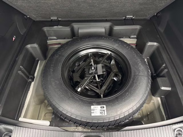 2026 Diamond Black Crystal Pearlcoat Jeep Cherokee Limited 4X4 SUV