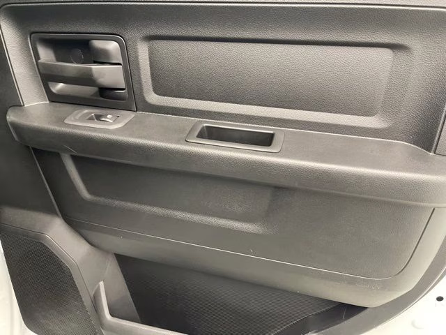 2026 Bright White Clearcoat Ram 2500 Tradesman 4X4 Truck