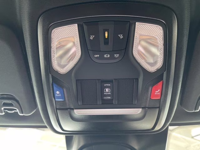 2026 Bright White Clearcoat Ram 2500 Tradesman 4X4 Truck