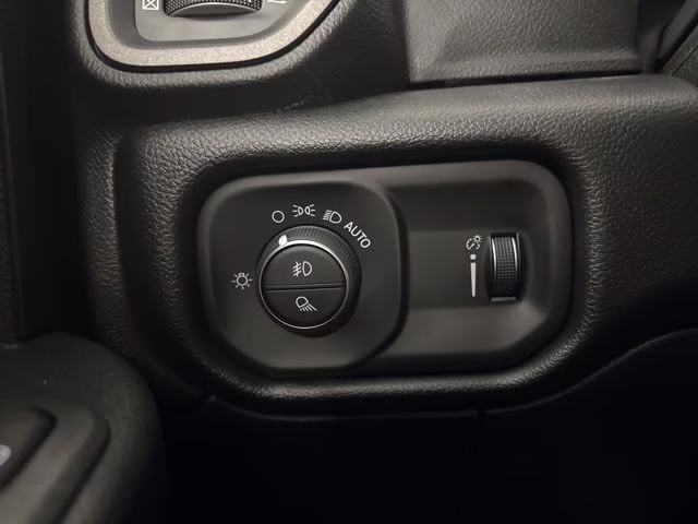 2026 Granite Crystal Metallic Clearcoat Ram 2500 Tradesman 4X4 Truck