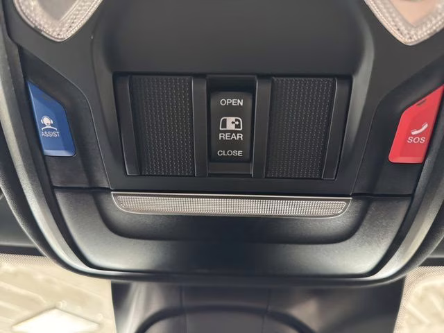 2026 Granite Crystal Metallic Clearcoat Ram 2500 Tradesman 4X4 Truck