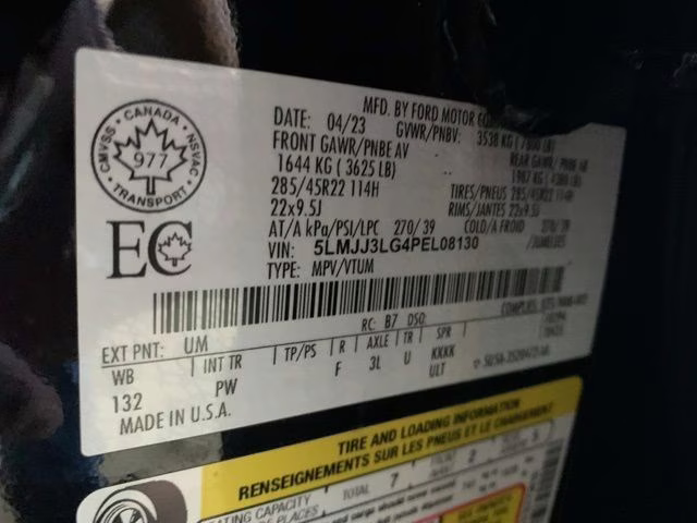 2023 Infinite Black Metallic Clearcoat Lincoln Navigator L Reserve 4X4 SUV