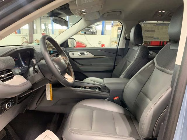 2026 Vapor Blue Metallic Ford Explorer Active 4X4 SUV