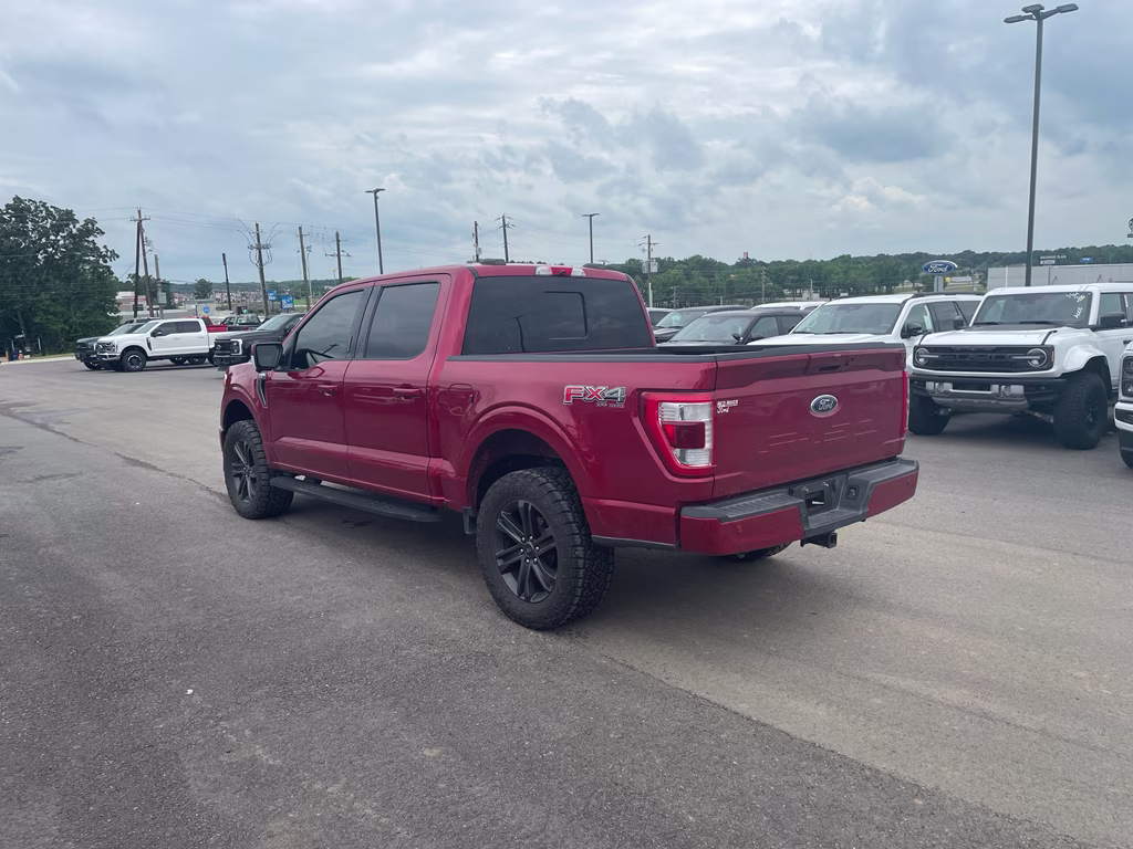 2021 Rapid Red Metallic Tinted Clearcoat Ford F-150 LARIAT 4X4 Truck