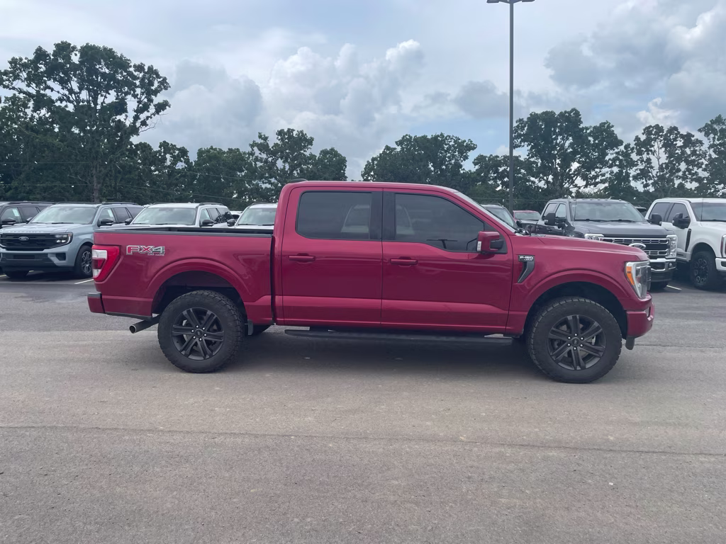 2021 Rapid Red Metallic Tinted Clearcoat Ford F-150 LARIAT 4X4 Truck