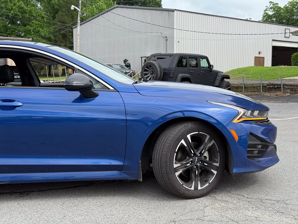 2023 Sapphire Blue Kia K5 GT-Line FWD Sedan