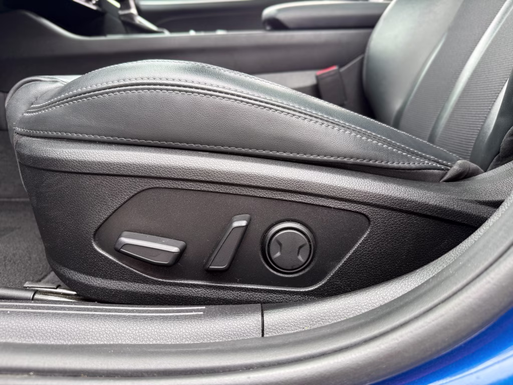 2023 Sapphire Blue Kia K5 GT-Line FWD Sedan