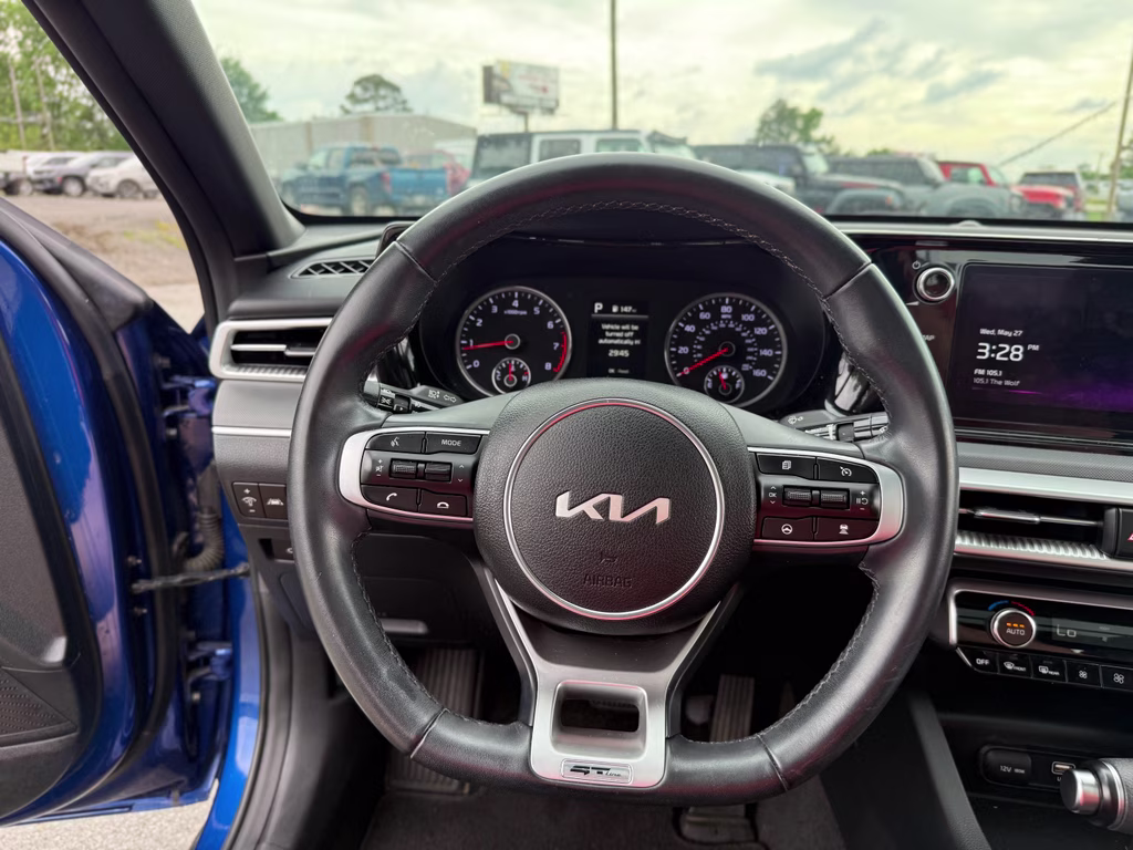 2023 Sapphire Blue Kia K5 GT-Line FWD Sedan