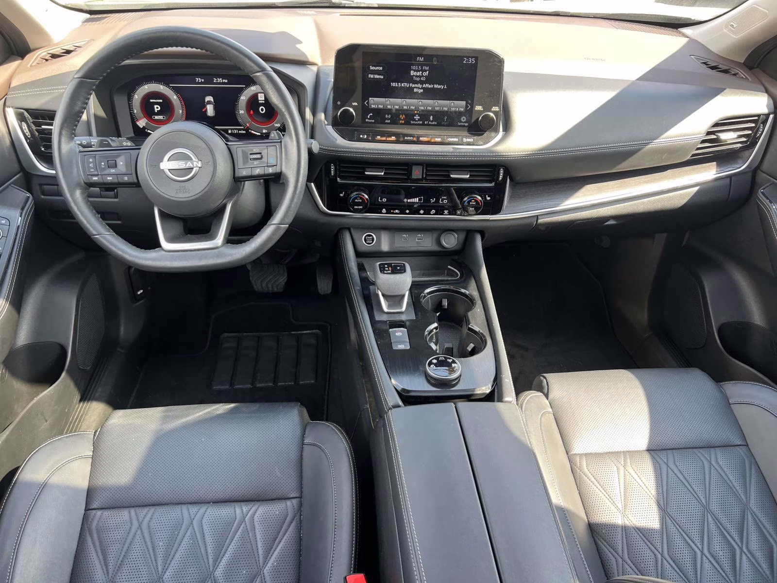 2023 White Nissan Rogue AWD Platinum AWD SUV