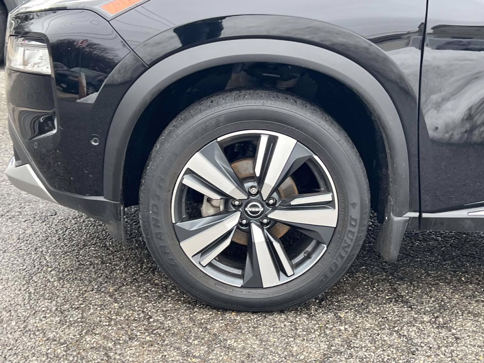 2023 Black Nissan Rogue Platinum AWD SUV