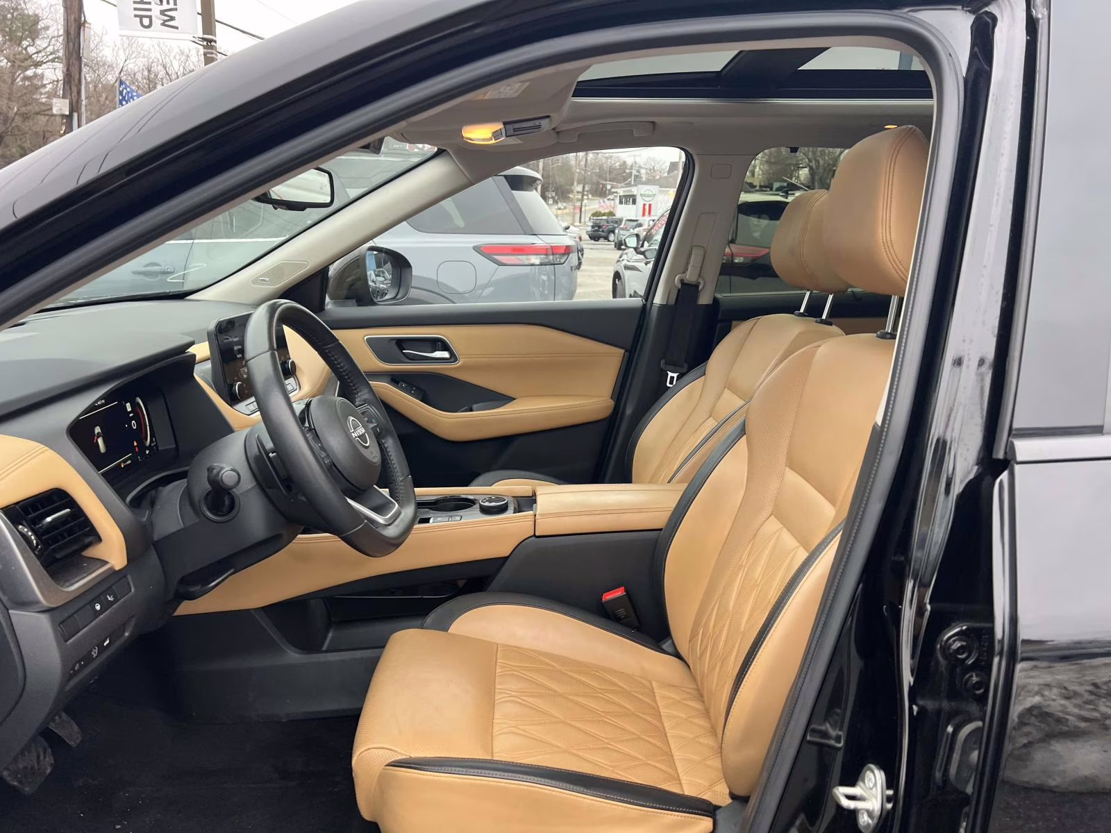2023 Black Nissan Rogue Platinum AWD SUV