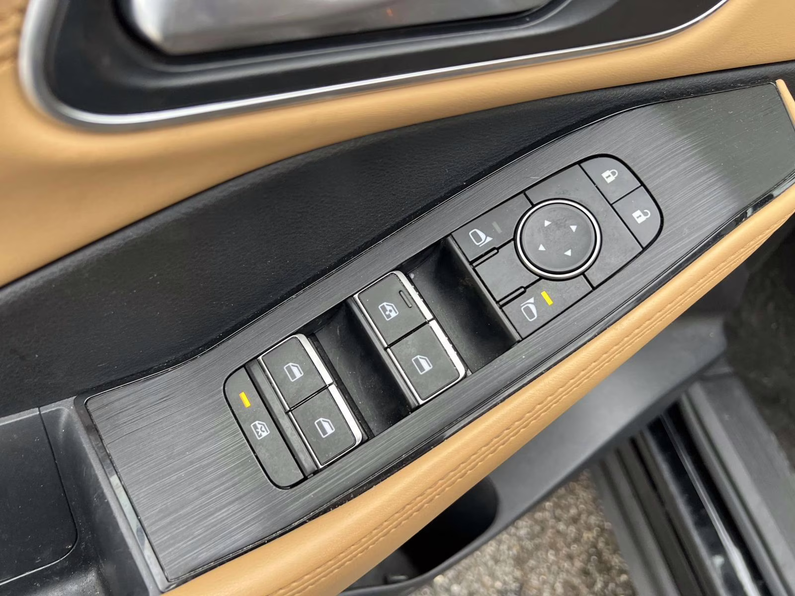 2023 Black Nissan Rogue Platinum AWD SUV