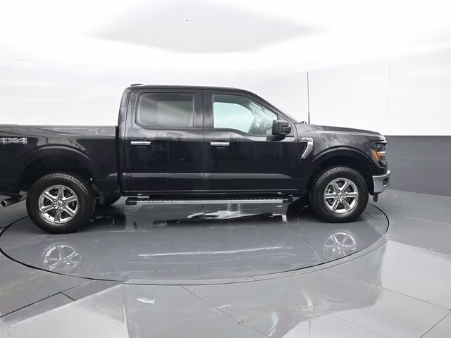 2025 Black Ford F-150 XLT 4X4 Truck