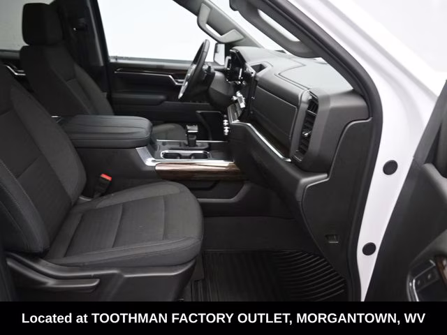 2025 White GMC Sierra 1500 Elevation 4X4 Truck