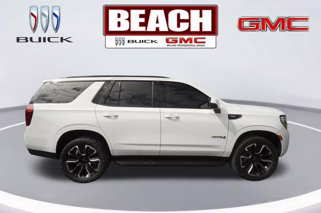 2024 Summit White GMC Yukon AT4 4X4 SUV
