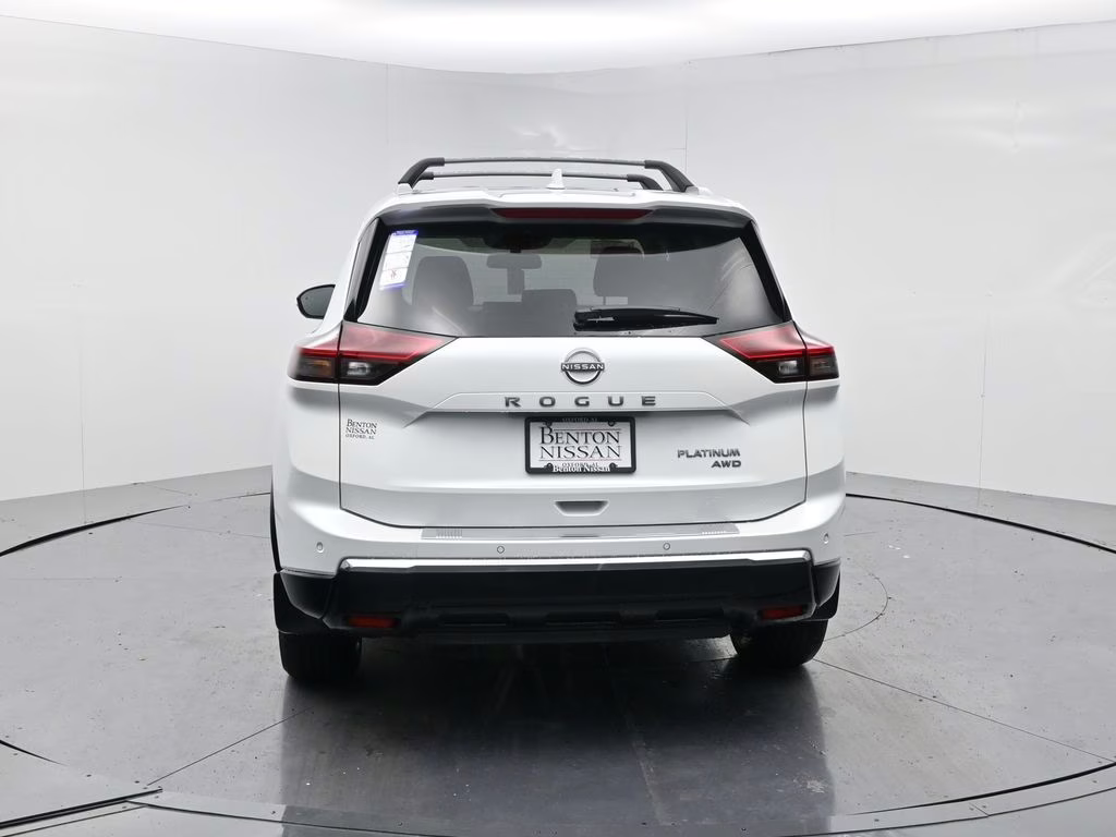 2026 Everest White Pearl Tricoat Nissan Rogue Platinum AWD SUV
