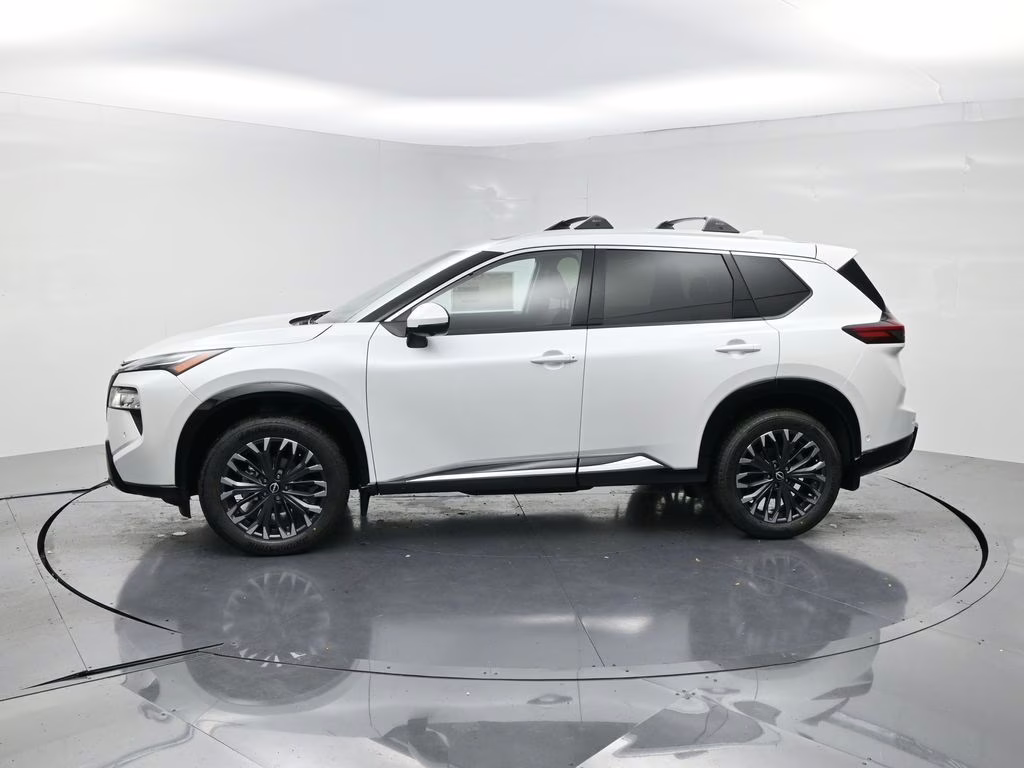2026 Everest White Pearl Tricoat Nissan Rogue Platinum AWD SUV
