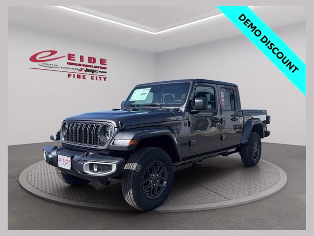 2026 Jeep Gladiator Sport S Auto's photo