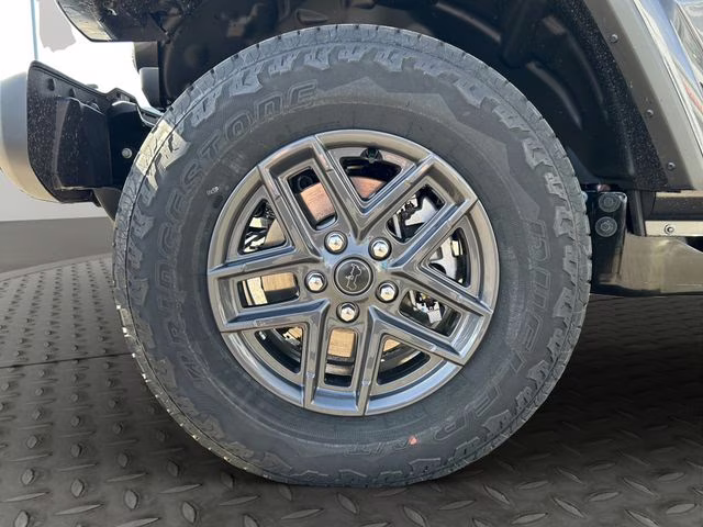 2026 Granite Crystal Metallic Clearcoat Jeep Gladiator Sport S 4X4 Truck