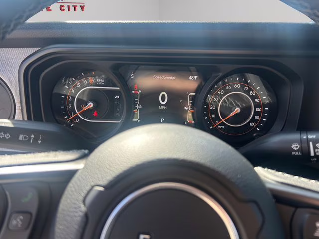 2026 Bright White Clearcoat Jeep Gladiator Sport S 4X4 Truck