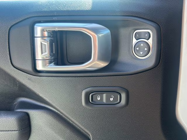 2026 Bright White Clearcoat Jeep Gladiator Sport S 4X4 Truck