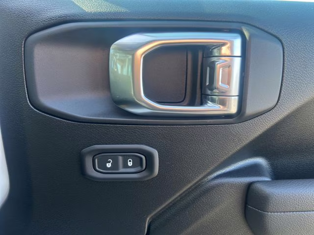 2026 Bright White Clearcoat Jeep Gladiator Sport S 4X4 Truck