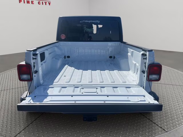 2026 Bright White Clearcoat Jeep Gladiator Sport S 4X4 Truck