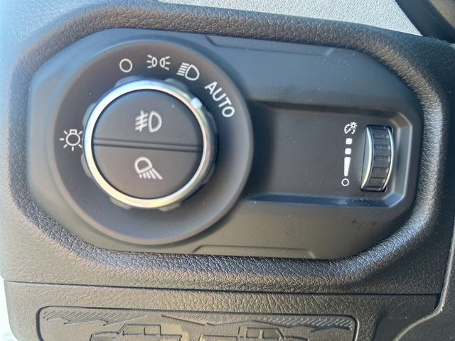 2026 Bright White Clearcoat Jeep Gladiator Sport S 4X4 Truck