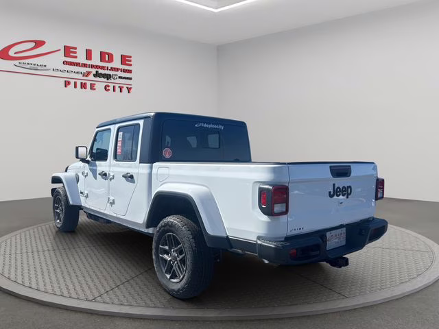 2026 Bright White Clearcoat Jeep Gladiator Sport S 4X4 Truck
