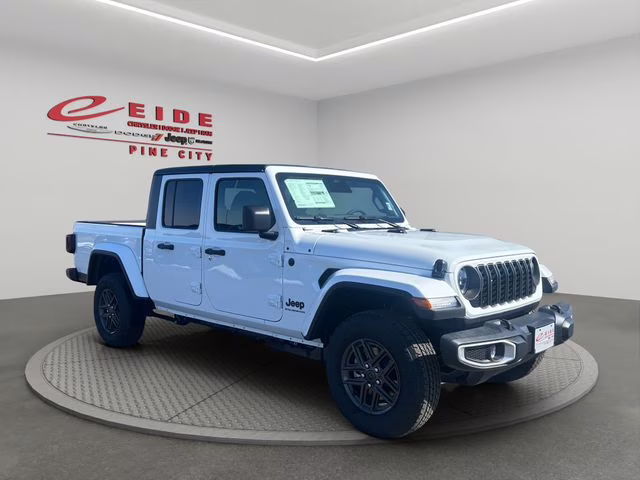 2026 Bright White Clearcoat Jeep Gladiator Sport S 4X4 Truck