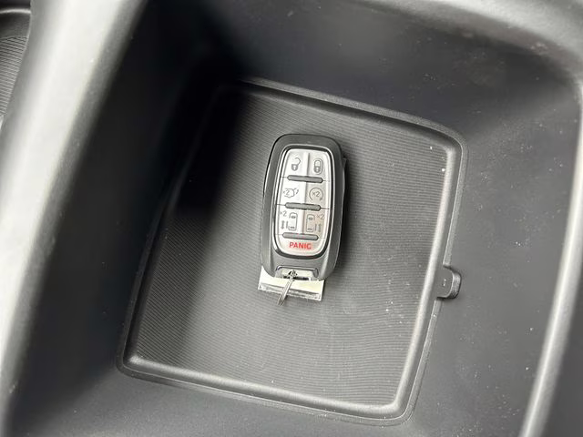 2026 Red Hot Pearlcoat Chrysler Pacifica Select AWD Van