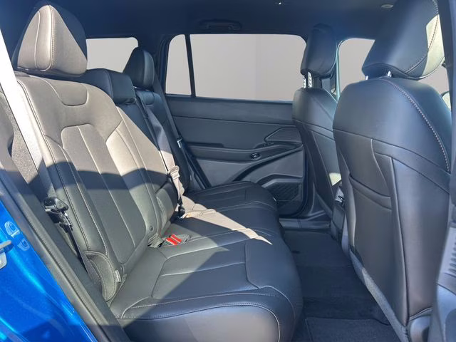 2026 Hydro Blue Pearlcoat Jeep Cherokee Limited 4X4 SUV