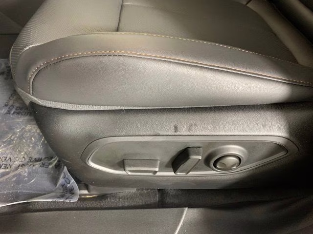 2026 Bright White Clearcoat Jeep Cherokee Limited 4X4 SUV