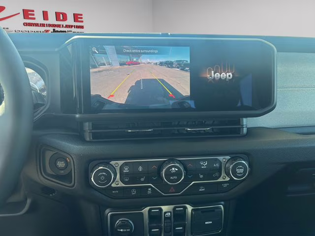 2026 Bright White Clearcoat Jeep Gladiator Sport S 4X4 Truck