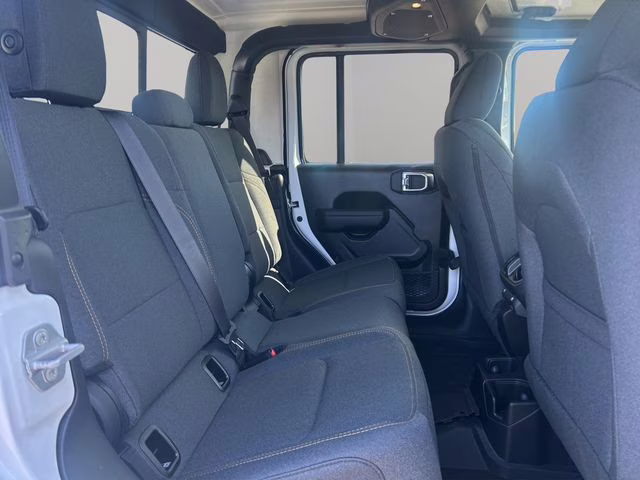 2026 Bright White Clearcoat Jeep Gladiator Sport S 4X4 Truck