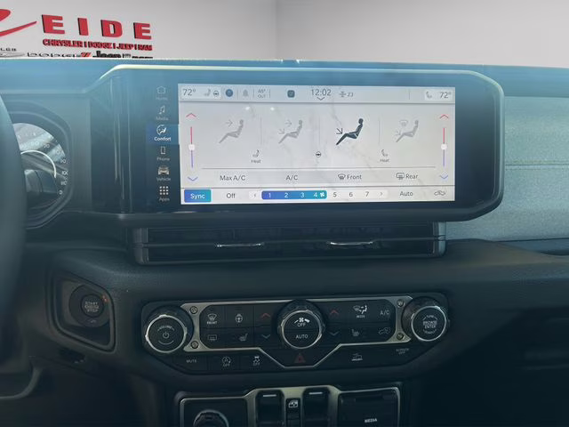 2026 Bright White Clearcoat Jeep Gladiator Sport S 4X4 Truck