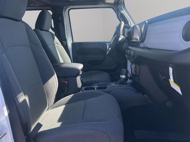 2026 Bright White Clearcoat Jeep Gladiator Sport S 4X4 Truck