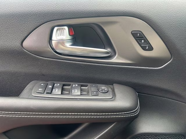 2026 Red Hot Pearlcoat Chrysler Pacifica Select AWD Van