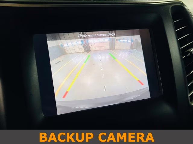 2019 Diamond Black Crystal Pearlcoat Jeep Cherokee Latitude 4X4 SUV