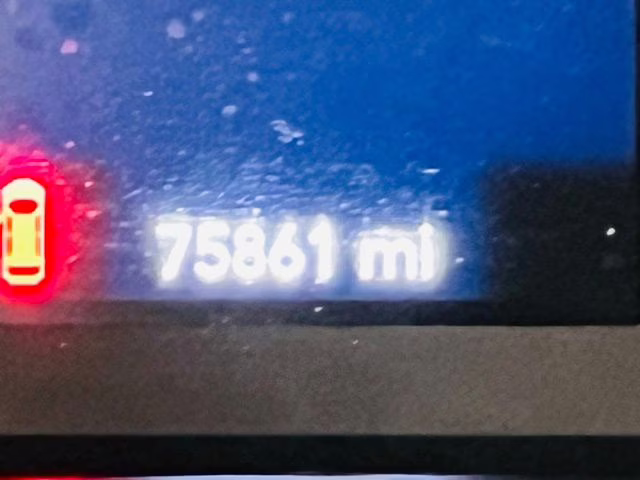 2019 Diamond Black Crystal Pearlcoat Jeep Cherokee Latitude 4X4 SUV