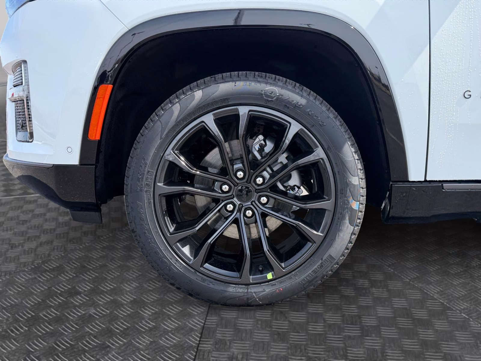 2026 Bright White Clearcoat Jeep Grand Wagoneer L Summit Obsidian 4X4 SUV