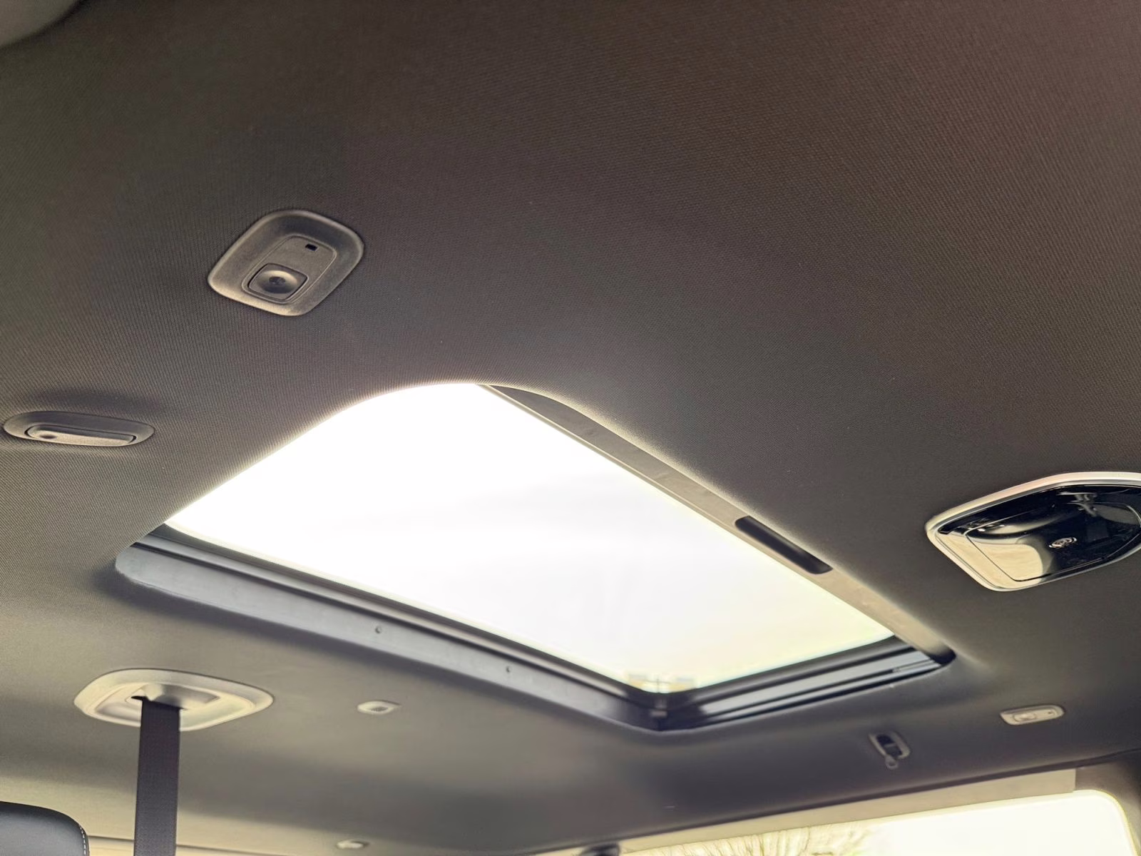 2026 Bright White Clearcoat Jeep Grand Wagoneer L Summit Obsidian 4X4 SUV