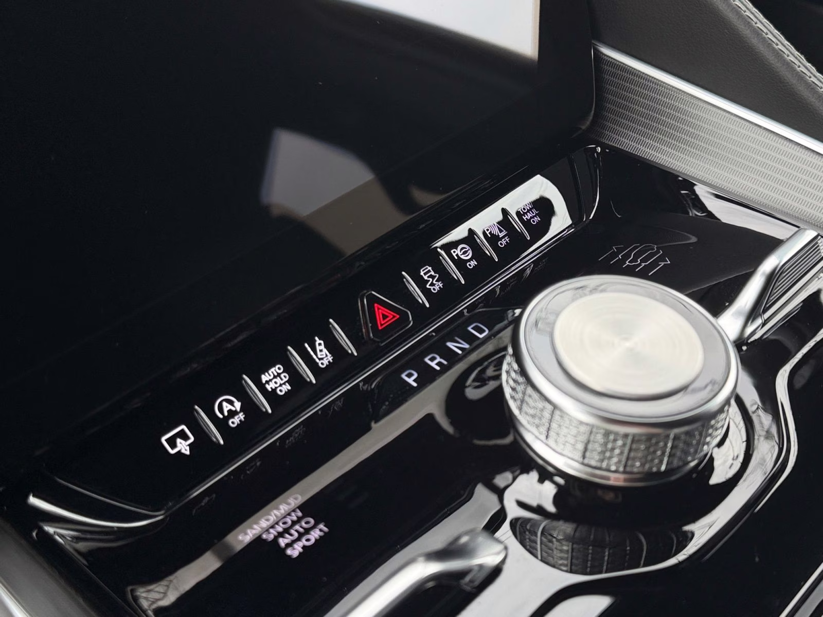 2026 Bright White Clearcoat Jeep Grand Wagoneer L Summit Obsidian 4X4 SUV